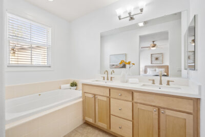 Gallery Thumbnail Photo #27