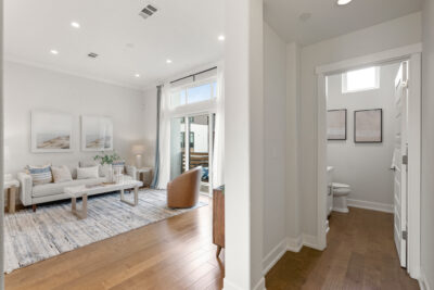 Gallery Thumbnail Photo #9