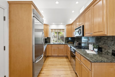 Gallery Thumbnail Photo #12