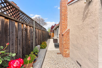 Gallery Thumbnail Photo #27