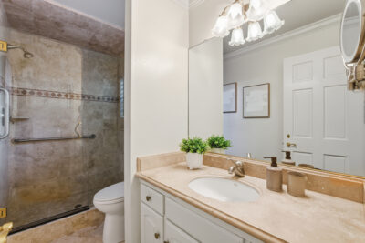 Gallery Thumbnail Photo #33