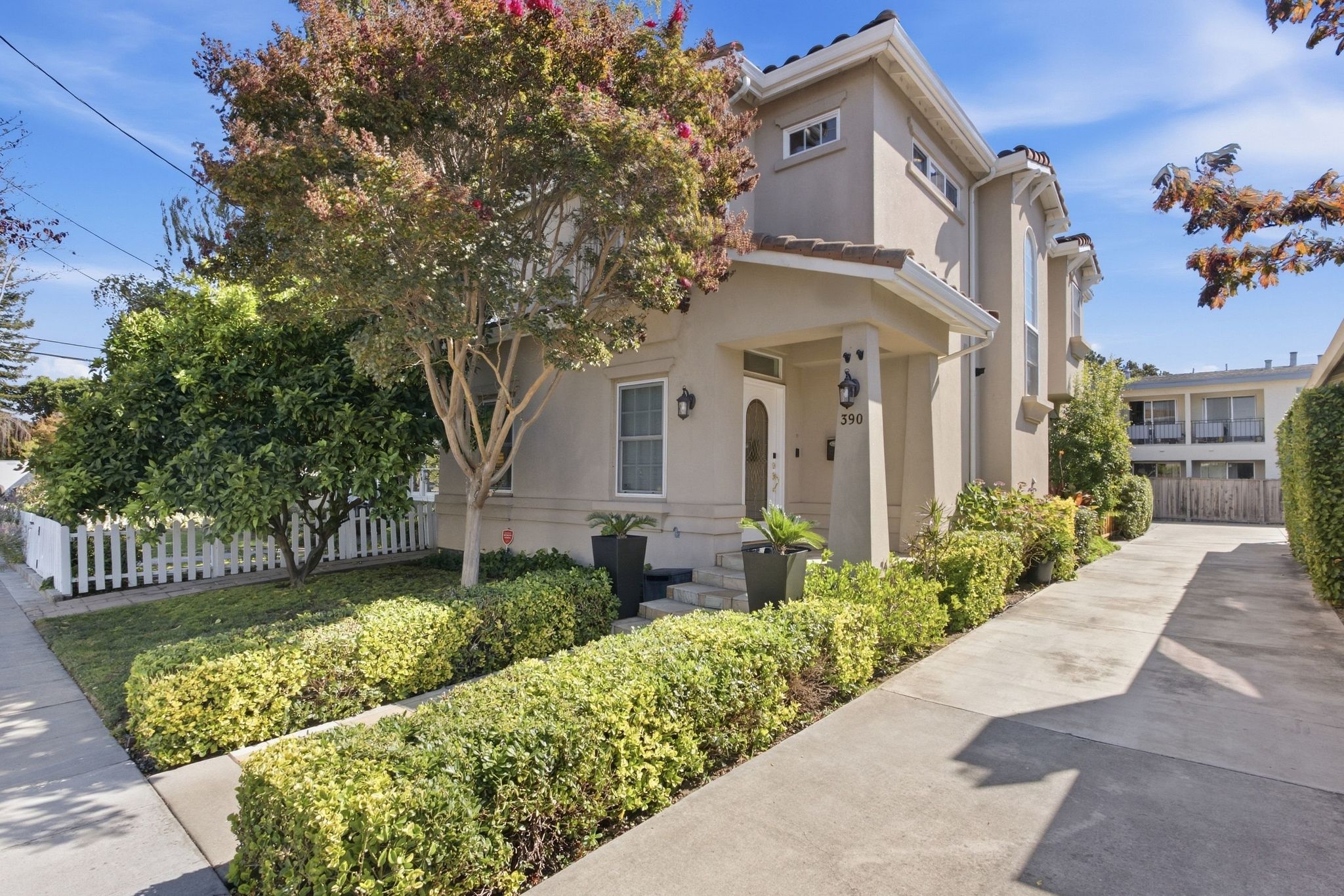 featured listing